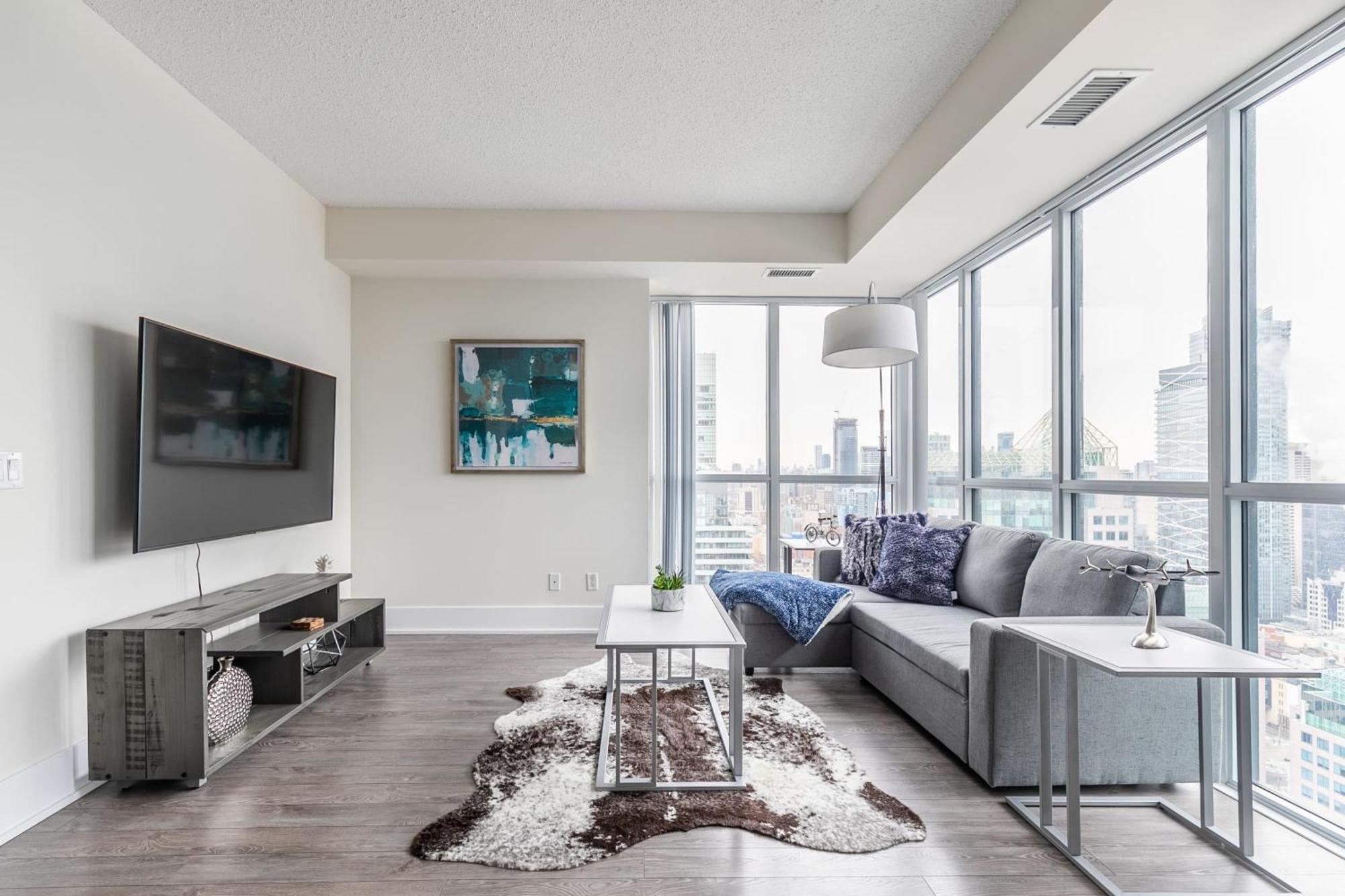 Luxury 1Br Condo - King Bed With City Views Toronto Extérieur photo